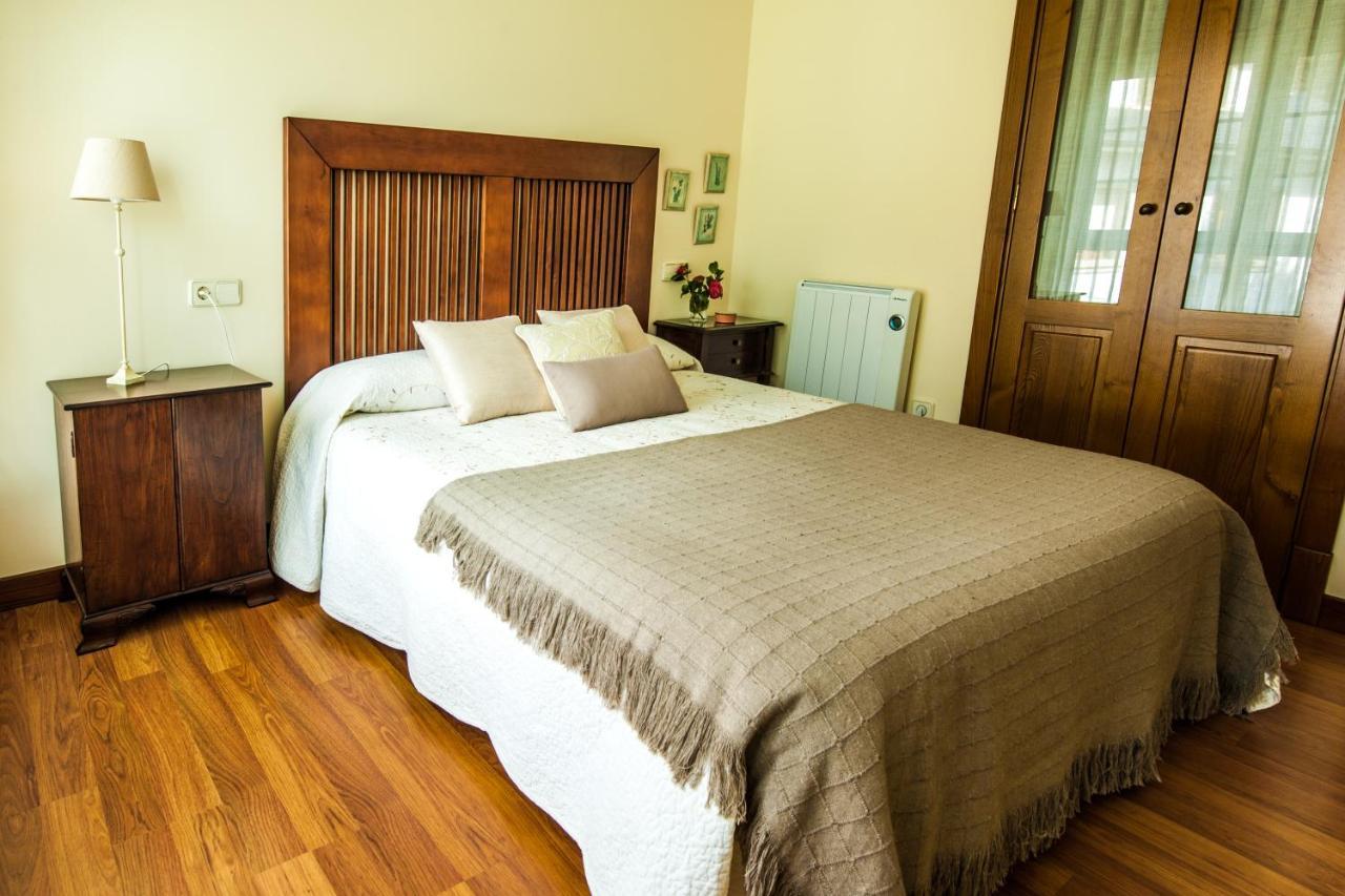 Casas Pereira Bed & Breakfast Canduas ภายนอก รูปภาพ