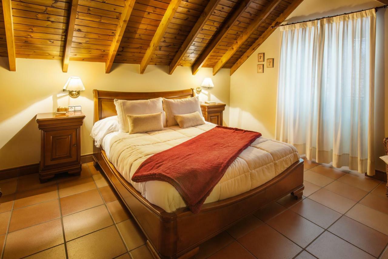 Casas Pereira Bed & Breakfast Canduas ภายนอก รูปภาพ