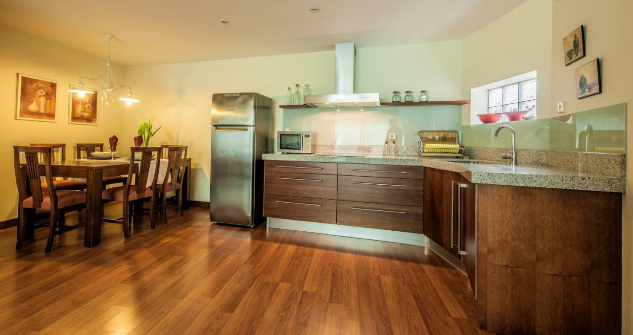 Casas Pereira Bed & Breakfast Canduas ภายนอก รูปภาพ